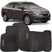 Jogo de Tapete Automotivo Carpete Chevrolet Prisma 2013 à 2019 Soft Logo Bordado Grafite 5 Peças