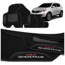 Jogo de Tapete Carpete Kia Sportage 2012 a 2018 Preto com Logo Bordado Concept 3D 5 Peças