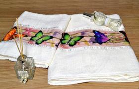 Jogo de Toalhas Banho e Rosto - Borboletas Jogo de Toalhas Banho e Rosto - Borboletas