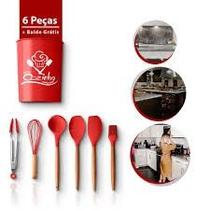 Jogo de Utensílios de Silicone para Cozinha com 7 Peças Vermelha de Silicone e Madeira