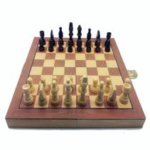 Jogo de Xadrez Dama e Gamão em madeira tabuleiro dobrável 38,8 x 19,4 x 4,8 cm - Hoyle