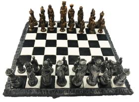 Jogo de Xadrez medieval peças mais tabuleiro em resina