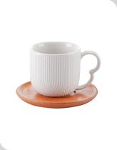 Jogo de Xicaras 4 peças Brancas com Pires 90ml Ideal para Café Chá Porcelana e Bambu Haüskraft Jogo de Xicaras 4 peças Brancas com Pires 90ml Ideal para Café Chá Porcelana e Bambu Haüskraft