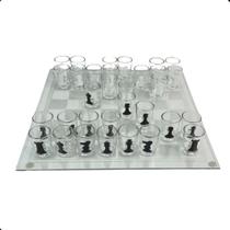Jogo Drink em Xadrez Para Festa Bebidas e Shot Tabuleiro com 32 Copos como Peças