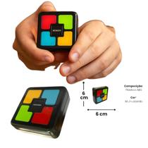 Jogo Eletrônico da Memória com Luz e Som