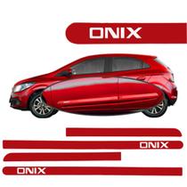 Jogo Friso Slim Lateral Chevrolet Onix Original com Grafia