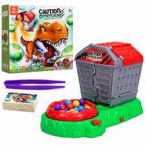 Jogo Infantil Tabuleiro Cuidado Com o Dinossauro - Castela Jogo Infantil Tabuleiro Cuidado Com o Dinossauro - Castela
