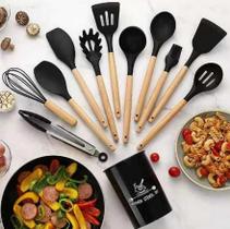 Jogo Kit 12 Peças Utensílios De Cozinha De Silicone Cabo Madeira Decoração Livre BPA Jogo Kit 12 Peças Utensílios De Cozinha De Silicone Cabo Madeira Decoração Livre BPA