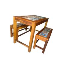 jogo mesa de jantar grande 1,60 x 0,60 com 2 bancos madeira demolição ladrilho hidráulicos
