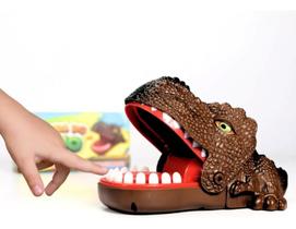 Jogo Mordida do Dino Pais e Filhos