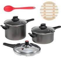 Jogo Panelas De Pressão 2 Em 1 + 02 Descansos + Colher Jogo Panelas De Pressão 2 Em 1 + 02 Descansos + Colher