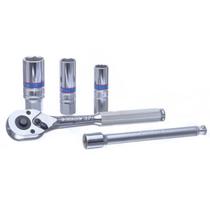 Jogo para trocar Velas Automotivas com 5 Peças com encaixe 3/8 - King Tony Jogo para trocar Velas Automotivas com 5 Peças com encaixe 3/8 - King Tony