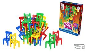 Jogo Sobe Sobe Cadeirinha Pakitoys Brinquedo Infantil Colorido de Empilhar e Equilibrar