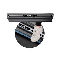 Jogo Soleira Premium Elegance Gm Onix e Onix Plus 2020 em Diante - 4 Portas ( Vinil + Resinada 8 Peças ) Jogo Soleira Premium Elegance Gm Onix e Onix Plus 2020 em Diante - 4 Portas ( Vinil + Resinada 8 Peças )