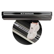 Jogo Soleira Premium Elegance Strada 2020 2021 2022 2023 2024 Cabine Dupla - 4 Portas ( Vinil + Resinada 10 Peças ) Jogo Soleira Premium Elegance Strada 2020 2021 2022 2023 2024 Cabine Dupla - 4 Portas ( Vinil + Resinada 10 Peças )