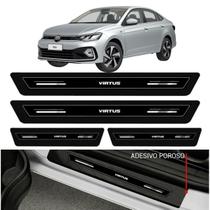 Jogo Soleira Proteção Porta Resinada Premium Preto Black Volkswagen Virtus 2018 a 2023