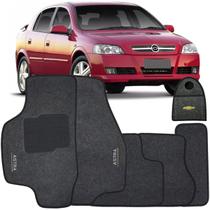 Jogo Tapete Automotivo Carpete + Lixeira Gm Astra 1999 à 2012 Soft Logo Bordado Grafite 6 Peças