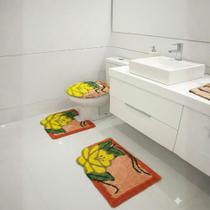 Jogo tapete Banheiro 3 Peças Frufru Antiderrapante, Lavável, Artesanal e Aconchegante