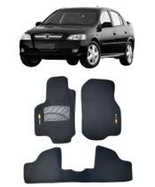 Jogo Tapete Carpete Chevrolet Astra 1999 a 2011 Com Logo Bordado Preto-300.320PTO