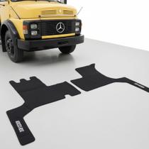 Jogo Tapete Emborrachdo Impermeável Para Caminhão MB 1113 1313 e 1318 - R3687 Jogo Tapete Emborrachdo Impermeável Para Caminhão MB 1113 1313 e 1318 - R3687