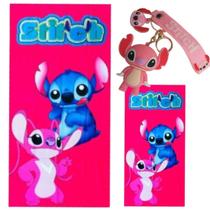 Jogo Toalha com Chaveiro 3D Casal Stitch1 Rosa mg