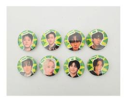 K-pop Kit com 8 bottons Straykids brasileirinhos K-pop Kit com 8 bottons Straykids brasileirinhos
