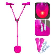 Karaokê Infantil Duplo Com Luzes De LED, 13 Músicas, Altura Ajustável E 2 Microfones Com Fio P2