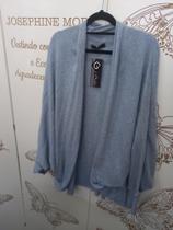 kimono em fio tricô de máquina na cor azul kimono em fio tricô de máquina na cor azul