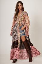 Kimono Longo Com Franjinhas Rosa Estampa Patchwork Yacamim J2