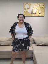 kimono plus size preto e branco kimono plus size preto e branco
