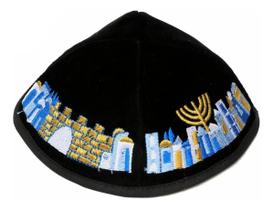 Kipa Judaico Veludo Preto - Menorah Jerusalém Bordada