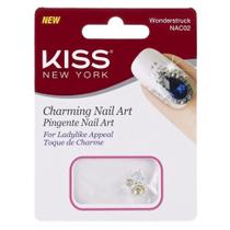Kiss charming nail art - wonderstruck
