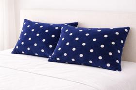 kit 02 fronhas poa manta flannel 70cm x50cm cores: cinza , azul marinho kit 02 fronhas poa manta flannel 70cm x50cm cores: cinza , azul marinho