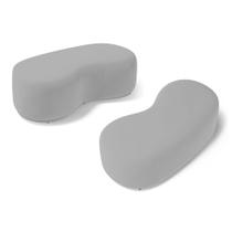 Kit 02 Puffs Decorativos Living Aisha Orgânico 02 Lugares Veludo Cinza Claro - Desk Design Kit 02 Puffs Decorativos Living Aisha Orgânico 02 Lugares Veludo Cinza Claro - Desk Design
