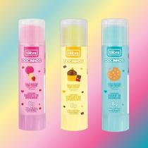 Kit 03 Cola Em Bastão 8g Com Cheiro Cupcake Chocolate-Cookie Baunilha e Sorvete Morango Tilibra Papelaria Escolar