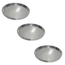 Kit 03 Formas de Pizza 25 cm com furos em Alumínio ABC Kit 03 Formas de Pizza 25 cm com furos em Alumínio ABC