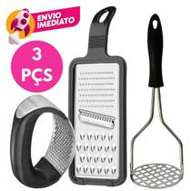 Kit 03 Pç Amassador Espremedor Batatas Manual E Espremedor Alho Manual E Ralador 1 Face Em Aço Inox