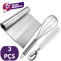 Kit 03 Pç Espátula Reta Massa e Legumes E Carretilha Corta e Fecha Massa E Batedor Claras Fouet Kit 03 Pç Espátula Reta Massa e Legumes E Carretilha Corta e Fecha Massa E Batedor Claras Fouet