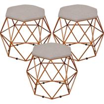 Kit 03 Puffs Decorativo Aramado Bronze Six L02 Linho Bege - Lyam Decor Kit 03 Puffs Decorativo Aramado Bronze Six L02 Linho Bege - Lyam Decor