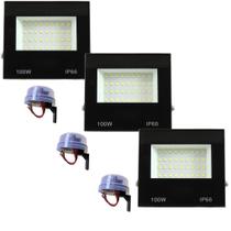 Kit 03 refletores led holofote 100w e 03 relés fotocélula acende a noite e apaga de dia