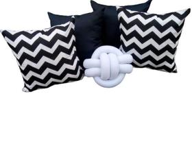 Kit 04 Almofadas Cheias Grandes Zig Zag Preto Com Branco