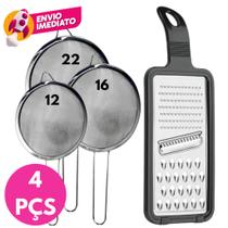 Kit 04 Itens: Ralador 01 face 31cm 3 Cortes Fatiador + 03 Peneiras 12cm, 16cm e 22cm Inox Coador Kit 04 Itens: Ralador 01 face 31cm 3 Cortes Fatiador + 03 Peneiras 12cm, 16cm e 22cm Inox Coador