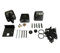 Kit 06 Completo para Janela de Vidro Basculante Polímero com Trinco, Corrente e Suportes Cores Branco, Preto, Bronze e Cinza Kit 06 Completo para Janela de Vidro Basculante Polímero com Trinco, Corrente e Suportes Cores Branco, Preto, Bronze e Cinza