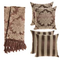 Kit 1 Manta e 4 Capas de Almofada em Tecido Jacquard Marrom e Bege Tradicional