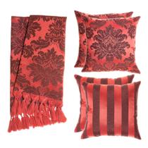 Kit 1 Manta e 4 Capas de Almofada em Tecido Jacquard Tradicional Vermelho e Preto Kit 1 Manta e 4 Capas de Almofada em Tecido Jacquard Tradicional Vermelho e Preto