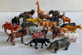 Kit 10 Animais Da Fazenda Safari Zoo Pequenos De Borracha