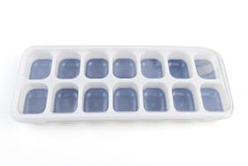 Kit 10 Forminhas Para Gelo Com Tampa Base Em Silicone Kit 10 Forminhas Para Gelo Com Tampa Base Em Silicone