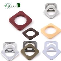 Kit 10 Ilhós Quadrado para Varão de Cortina 28mm - Diversas Cores