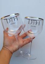 Kit 10 taças de gin personalizadas cristal com borda dourada aniversário Kit 10 taças de gin personalizadas cristal com borda dourada aniversário