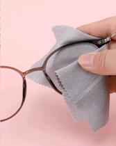 Kit 100 flanela de microfibra eficaz para limpar lentes de óculos - Filó modas